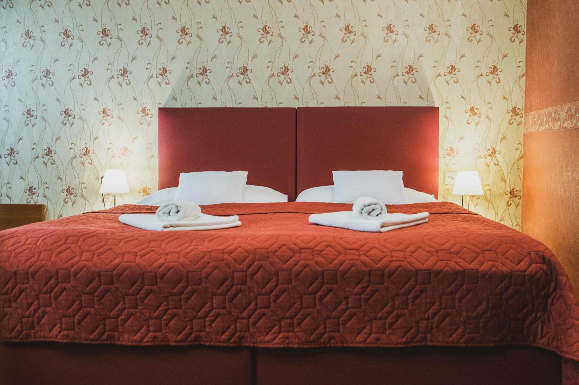 Hotel Lipa Bojnice Extérieur photo