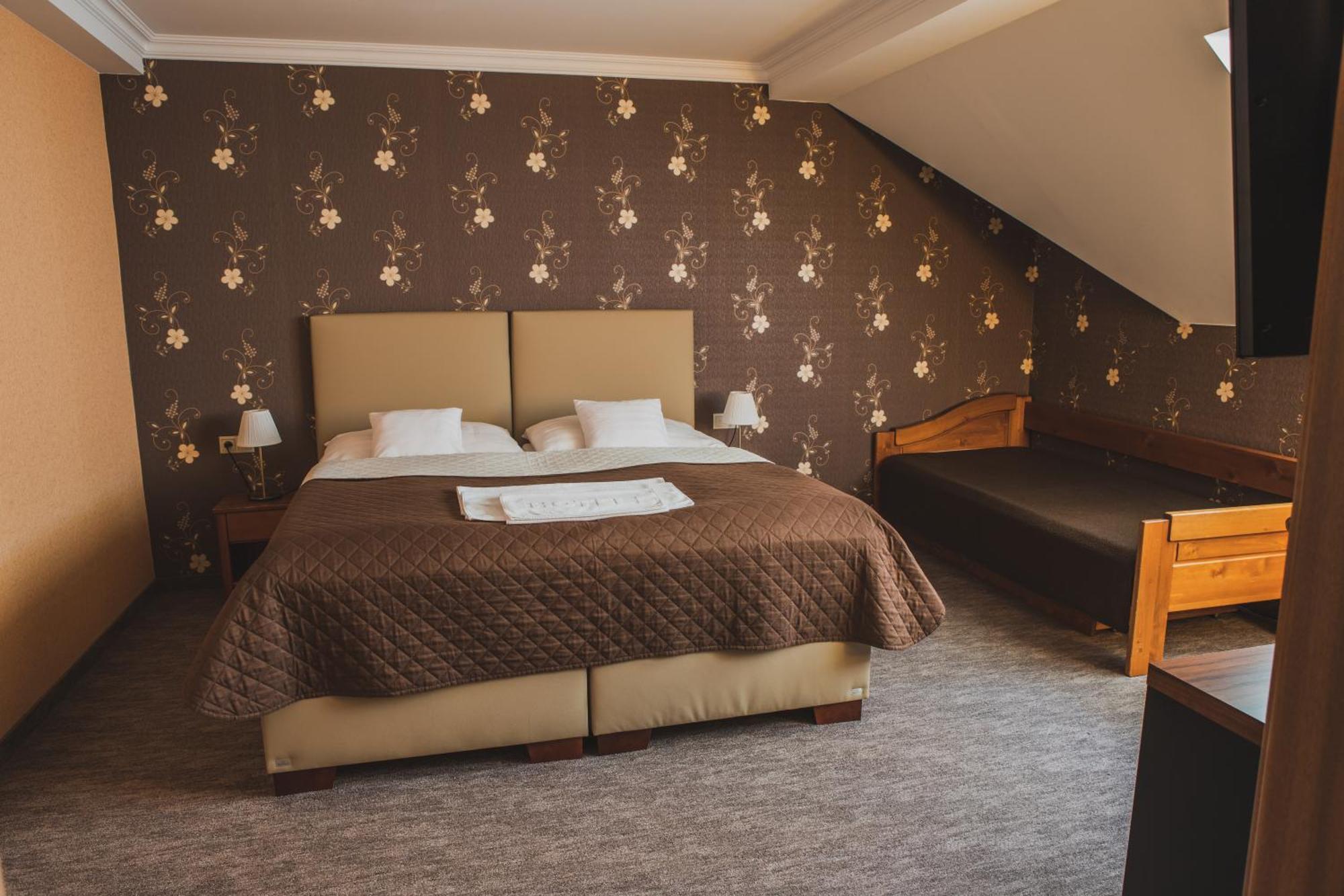 Hotel Lipa Bojnice Extérieur photo